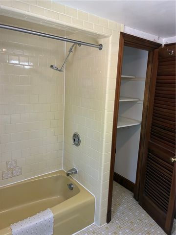 2 Woodcrest Drive, Cumberland, RI 02864