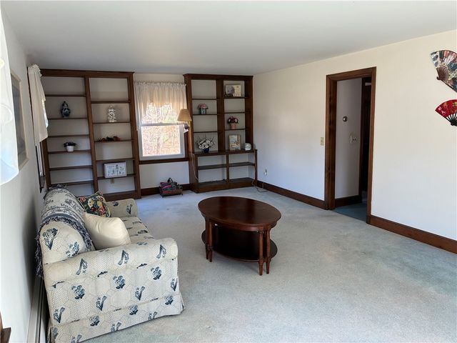 2 Woodcrest Drive, Cumberland, RI 02864