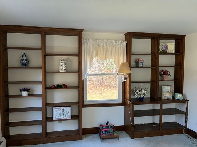 2 Woodcrest Drive, Cumberland, RI 02864