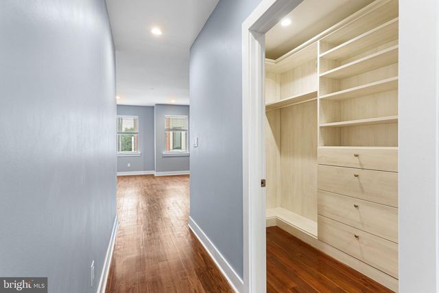 1118 E OXFORD ST, Philadelphia, PA 19125