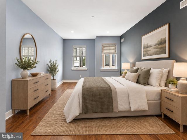 1118 E OXFORD ST, Philadelphia, PA 19125