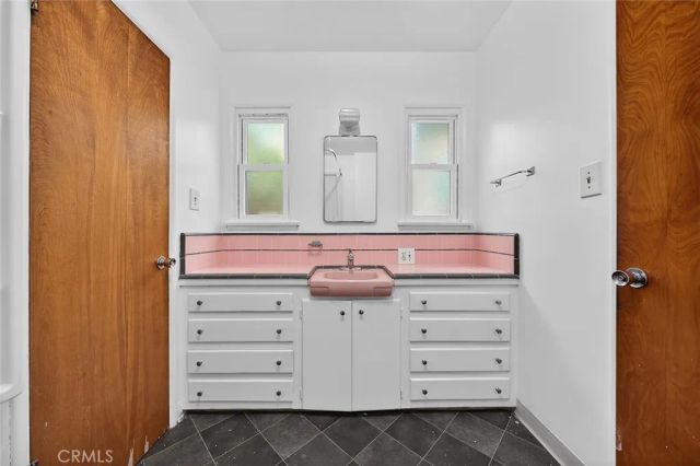 709 E J Street, Ontario, CA 91764