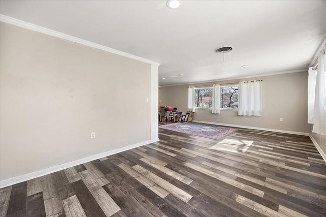 1005 Logansport Street, Nacogdoches, TX 75961