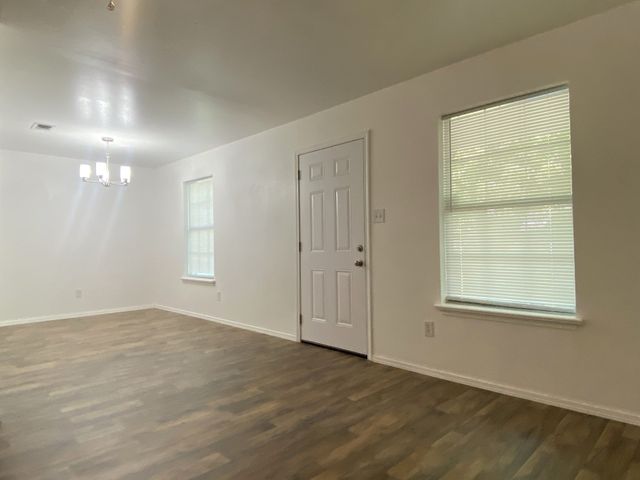 505 Red Springs Avenue, Mt Pleasant, TX 75455