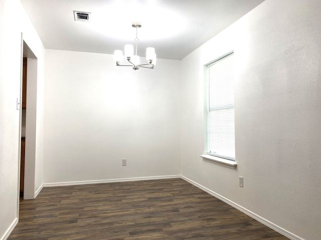 505 Red Springs Avenue, Mt Pleasant, TX 75455