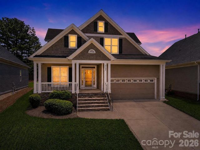3044 Parker Green Trail, Charlotte, NC 28269