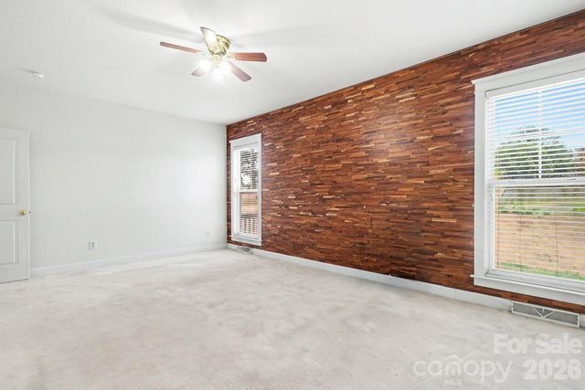3044 Parker Green Trail, Charlotte, NC 28269