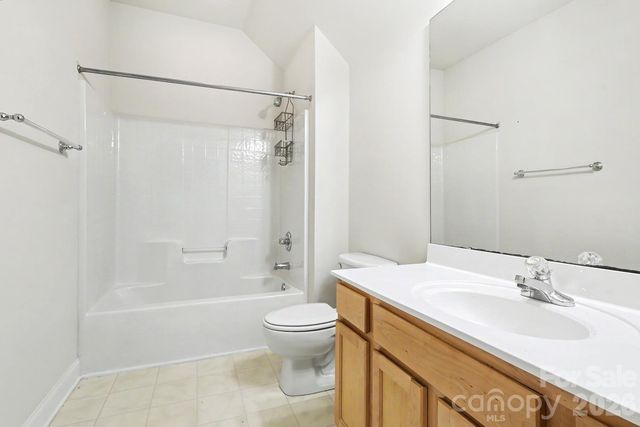 3044 Parker Green Trail, Charlotte, NC 28269