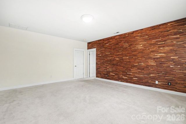 3044 Parker Green Trail, Charlotte, NC 28269