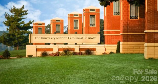 3044 Parker Green Trail, Charlotte, NC 28269