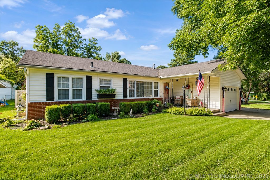 420 E 19th Street, Okmulgee, OK 74447