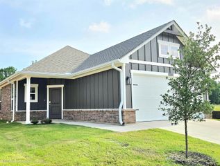611 Park Central, Chandler, TX 75758
