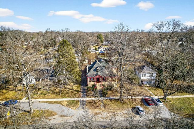 408 NE Atlantic St, Tullahoma, TN 37388