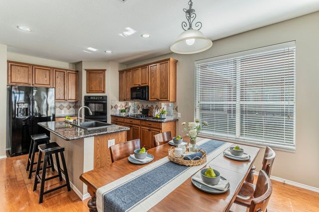 2049 Sleepy Hollow Trail, Frisco, TX 75033