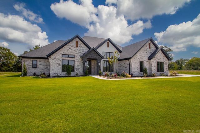333 Heritage Grove Road, Alexander, AR 72002
