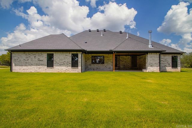 333 Heritage Grove Road, Alexander, AR 72002