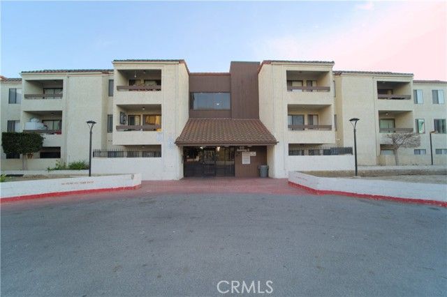 600 W Third St B211, Santa Ana, CA 92701