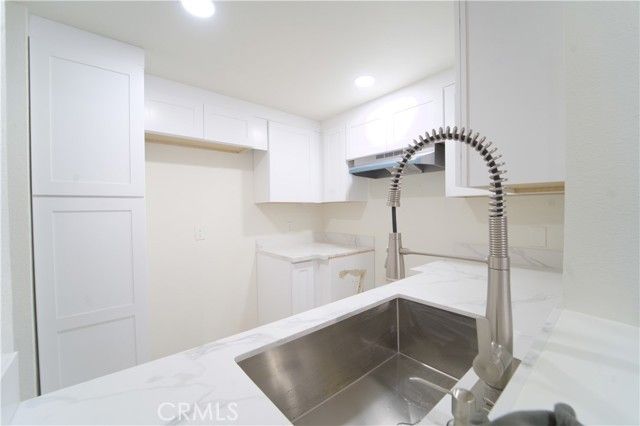 600 W Third St B211, Santa Ana, CA 92701