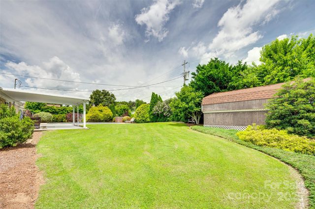 3903 Graywood Drive, Gastonia, NC 28052