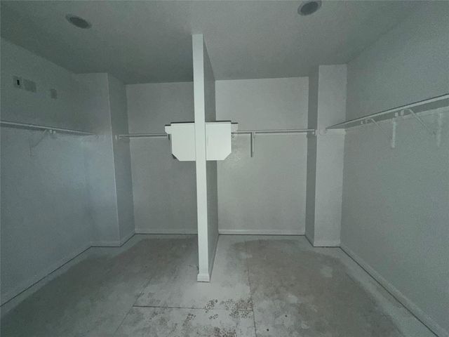 312 Leeland DR, Liberty Hill, TX 78642