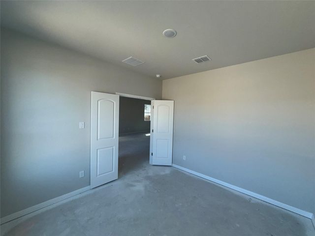 312 Leeland DR, Liberty Hill, TX 78642