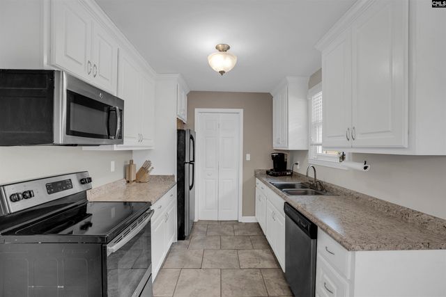 833 Williams Circle, West Columbia, SC 29172