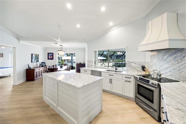 147 Dan River CT, Marco Island, FL 34145