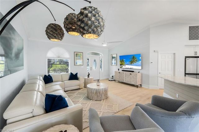 147 Dan River CT, Marco Island, FL 34145