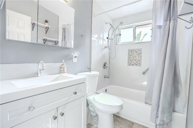 513 Nottingham Avenue, Santa Ana, CA 92703