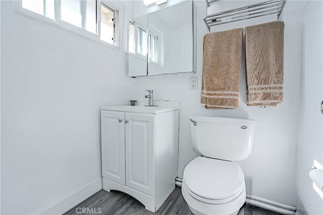 513 Nottingham Avenue, Santa Ana, CA 92703