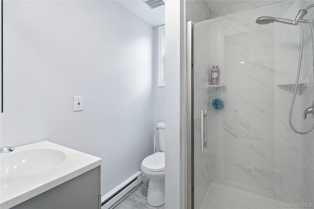 35 Village Circle S, Manorville, NY 11949