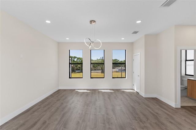 8401 MODANO PLACE, Tampa, FL 33614