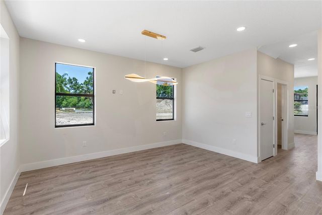 8401 MODANO PLACE, Tampa, FL 33614