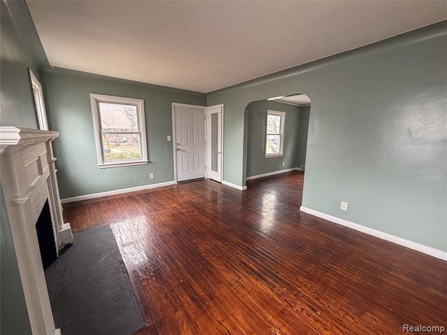 15456 Saratoga Street, Detroit, MI 48205