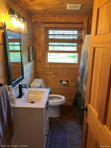 7782 Golf Club Road, Genoa Township, MI 48843