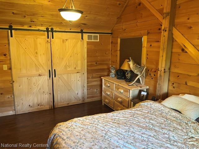 7782 Golf Club Road, Genoa Township, MI 48843