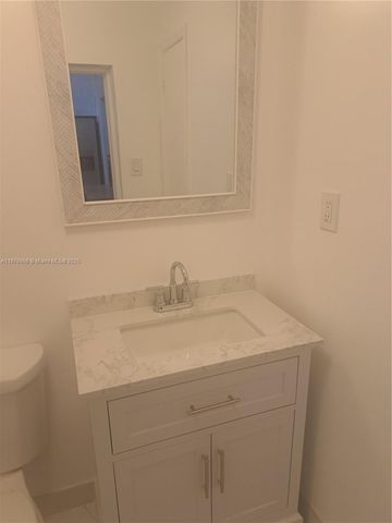 17 NE 2nd Rd 2, Homestead, FL 33030