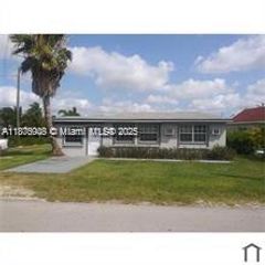 17 NE 2nd Rd 2, Homestead, FL 33030
