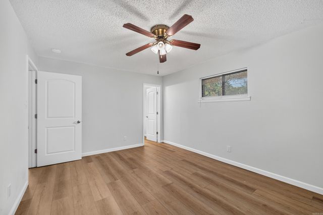 309 Lakeside Road, Hot Springs, AR 71901
