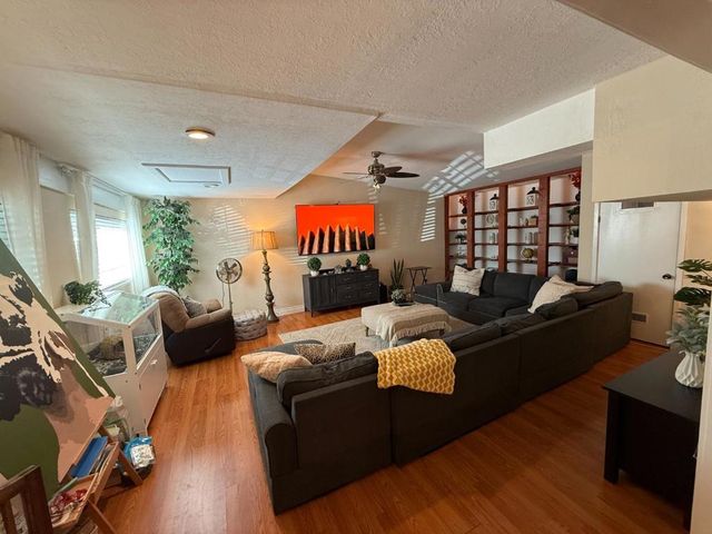 7610 Miller Avenue, Gilroy, CA 95020