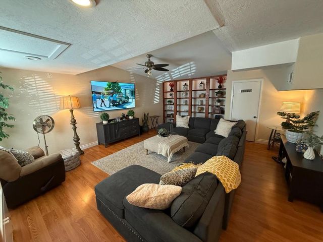 7610 Miller Avenue, Gilroy, CA 95020