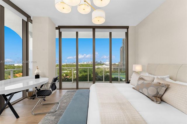 2678 Tigertail Ave 702, Miami, FL 33133