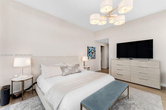 2678 Tigertail Ave 702, Miami, FL 33133