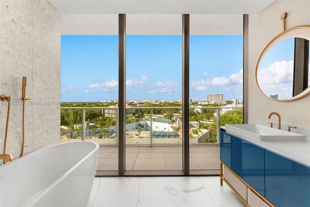 2678 Tigertail Ave 702, Miami, FL 33133