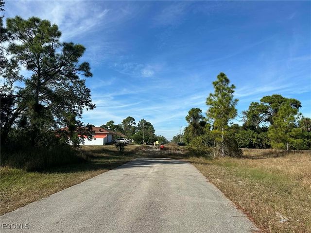 3416 39th ST SW, Lehigh Acres, FL 33976