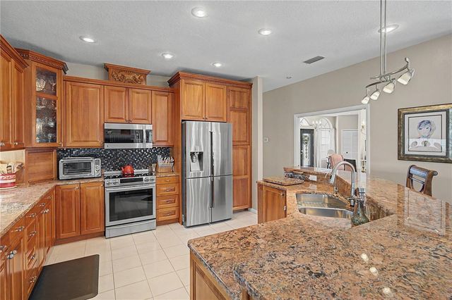 2093 SWAN LANE, Palm Harbor, FL 34683
