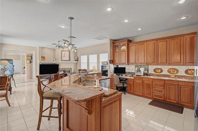 2093 SWAN LANE, Palm Harbor, FL 34683