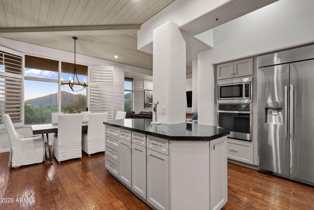 10734 E TAMARISK Way, Scottsdale, AZ 85262