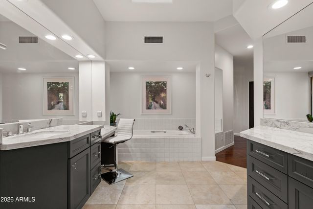 10734 E TAMARISK Way, Scottsdale, AZ 85262
