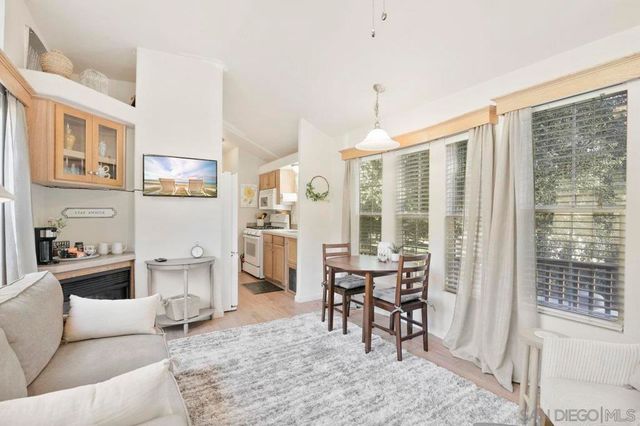 9018 Vernal Ln, Descanso, CA 91916